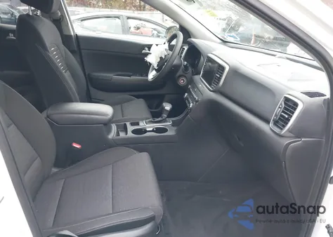 2020 Kia Sportage Lx z USA, uszkodzony, nr VIN KNDPMCACXL7828274